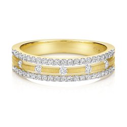 Diamond Ring In 9ct Gold 