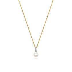 Fresh Water Pearl Necklace In 9ct Gold 