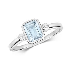 Diamond & Aquamarine Ring In 9ct White Gold 