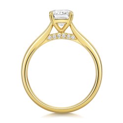 Lab Grown Certified Emerald Cut Solitaire Plain Shoulders In 18ct Gold 