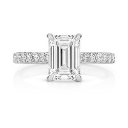 Lab Grown Certified Emerald Cut Solitaire Dia Set Shoulders In Platinum 