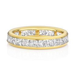 Lab Grown Diamond Set Wedding Ring In 18ct Gold 