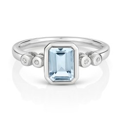 Diamond & Aquamarine Ring In 9ct White Gold 